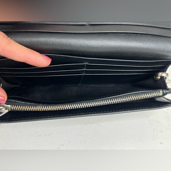 💯 AUTH Prada Tessuto black Saffiano leather wallet on chain - Picture 9 of 14
